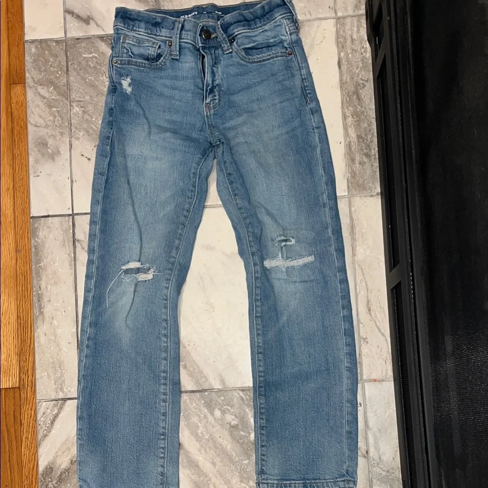 GAP Kids Gray and Pink Sequins Top and Distressed Old Navy Jeans